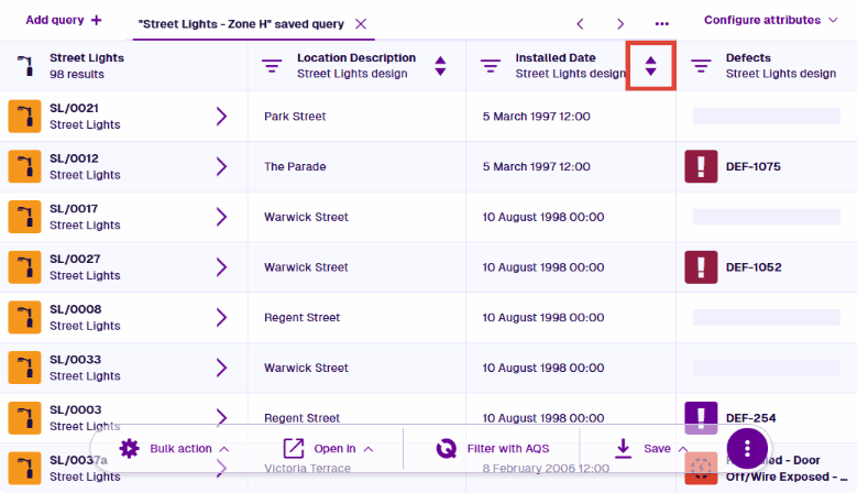 An animation showing the results being sorted by an attribute column in ascending and descending order